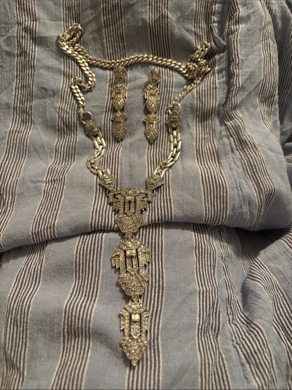 Stella & Dot Casablanca Removable Pendant Silver Necklace & Earring Set